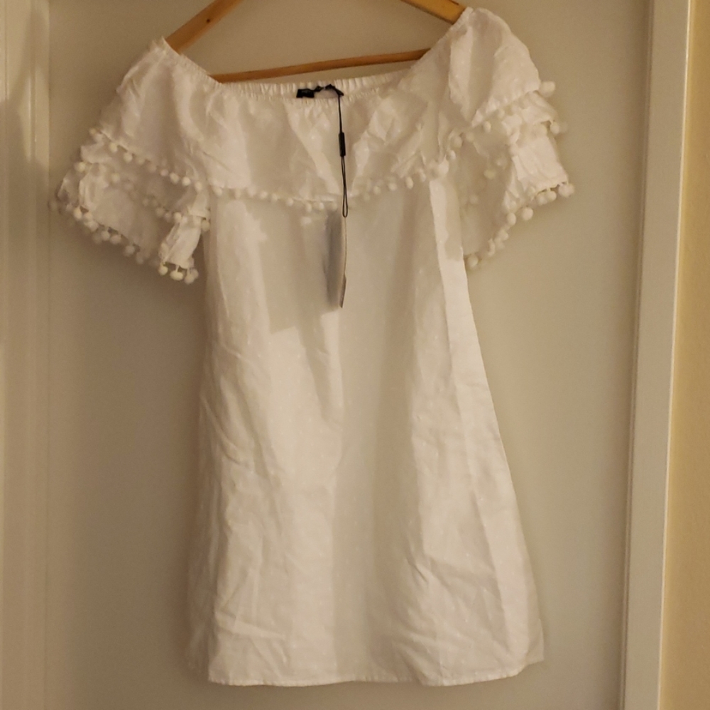 Prettylittlething Dress/off shoulder top